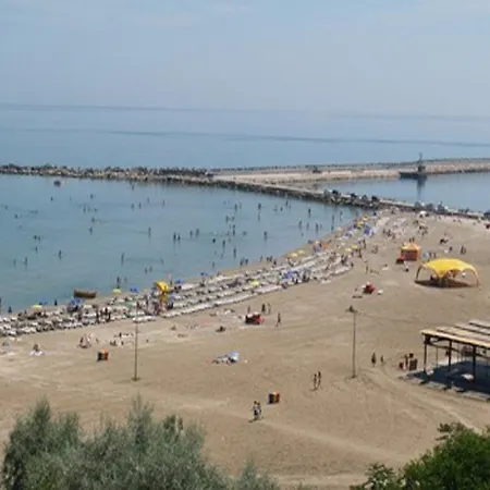 Maria * Mamaia